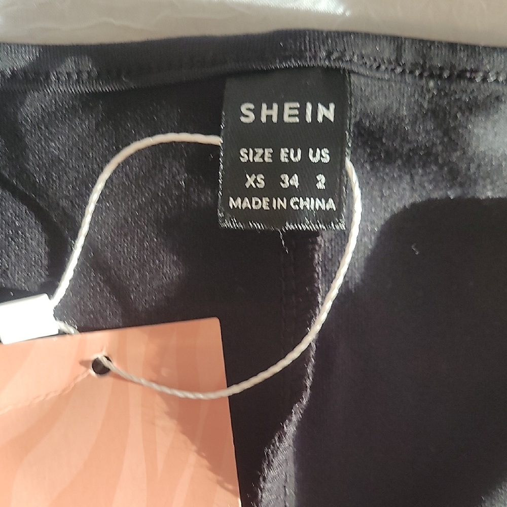 SHEIN Black Fitted Jumpsuit with Short Sleeves Size XS - Picture 4 of 6